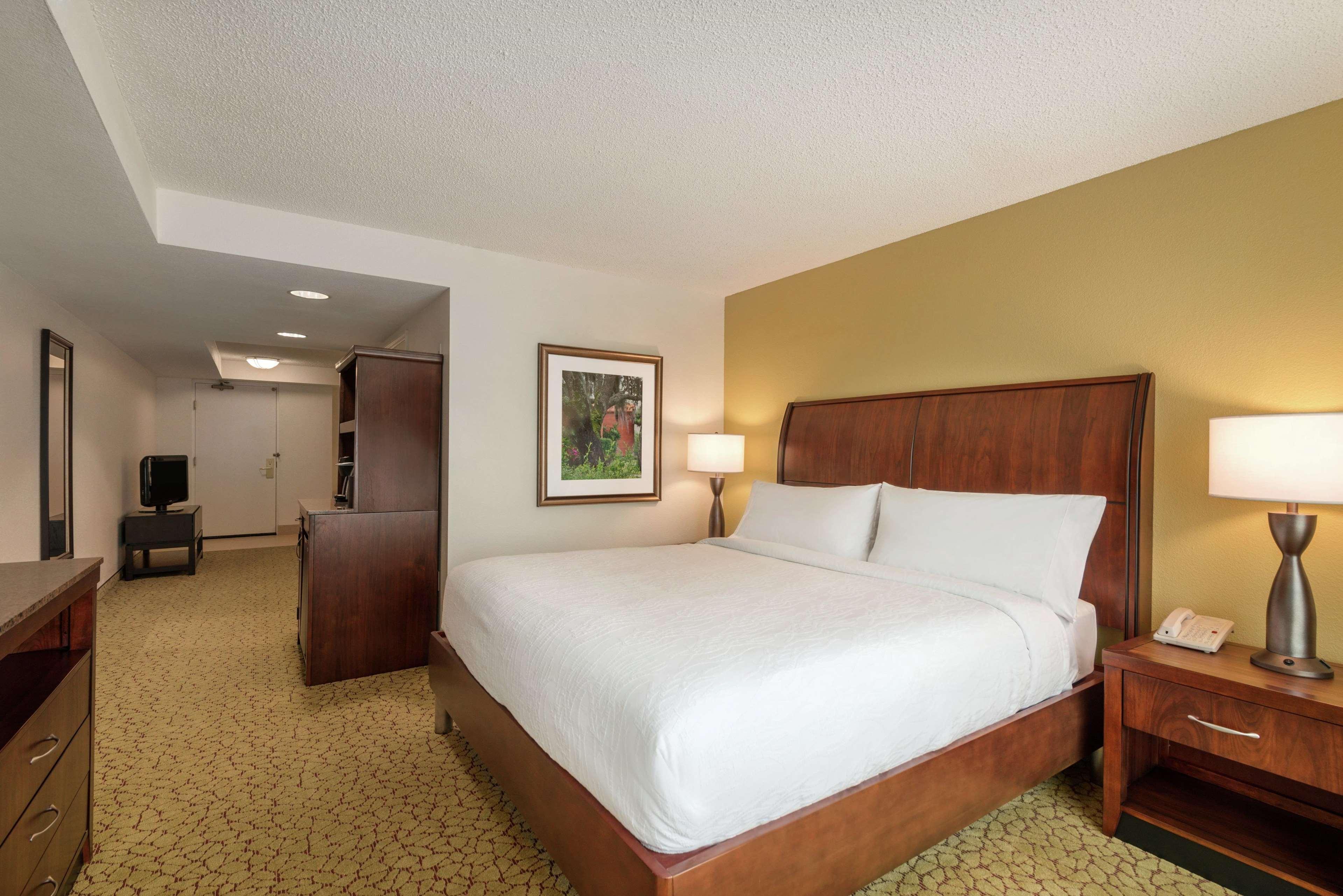 Hilton Garden Inn Orlando East - Ucf Area Alafaya Eksteriør billede