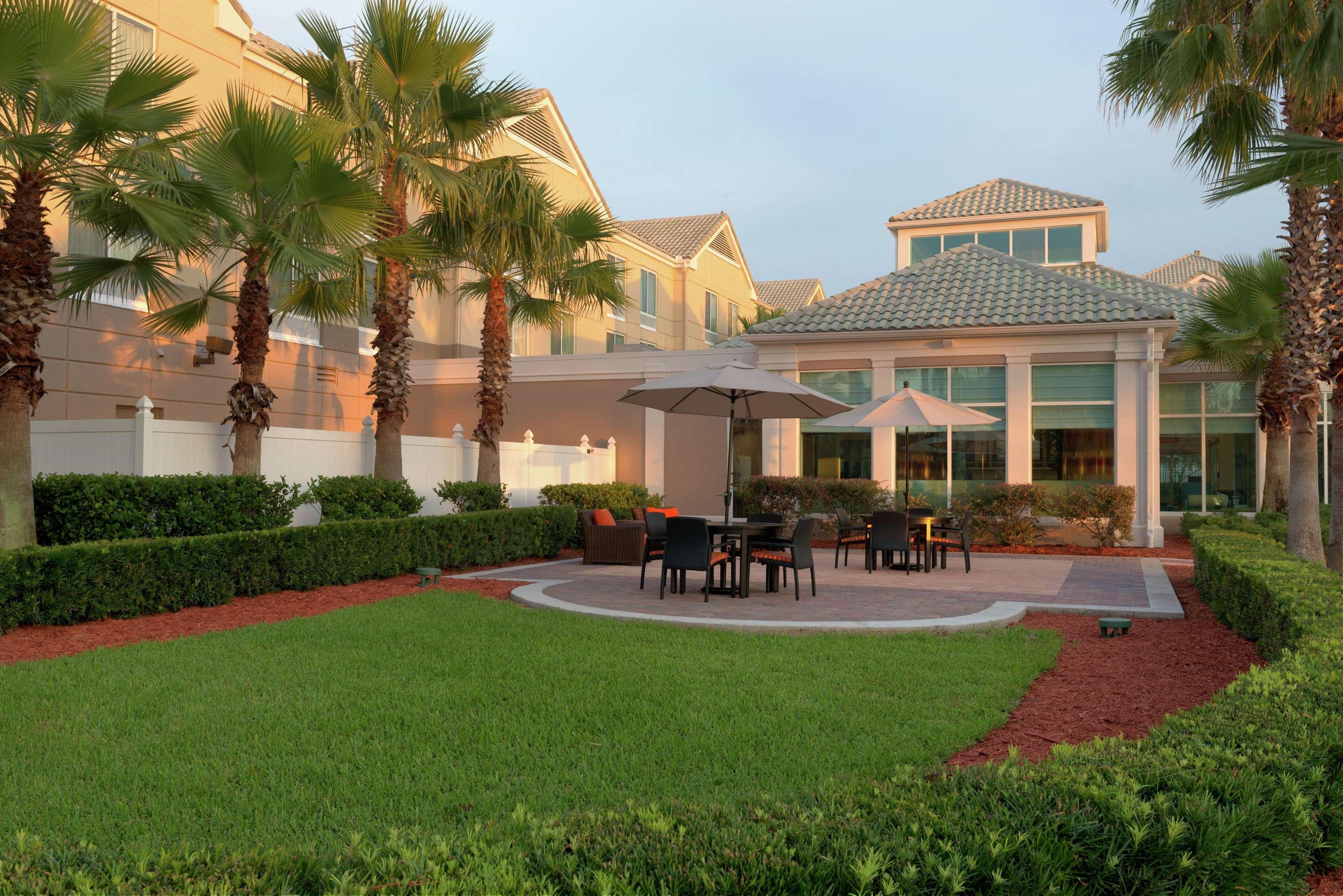 Hilton Garden Inn Orlando East - Ucf Area Alafaya Eksteriør billede