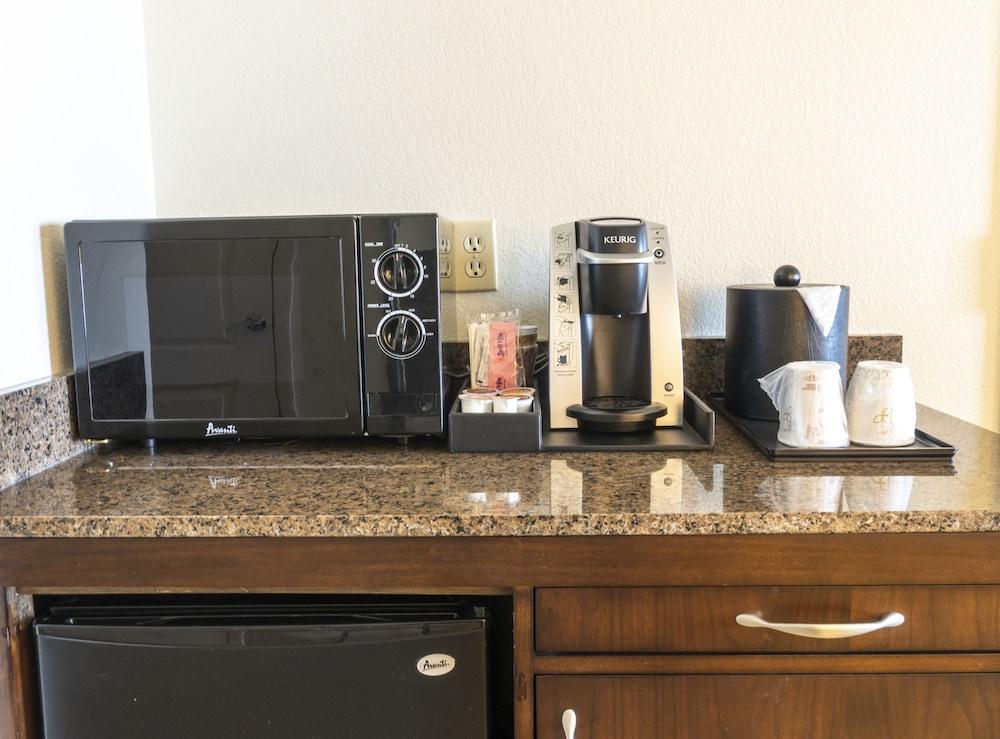 Hilton Garden Inn Orlando East - Ucf Area Alafaya Eksteriør billede